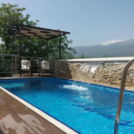 Ferienhaus Stone Mansion Kaina